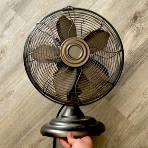 Small Portable House Fan